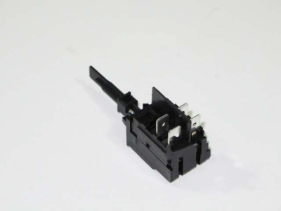 ВЫКЛЮЧАТЕЛЬ