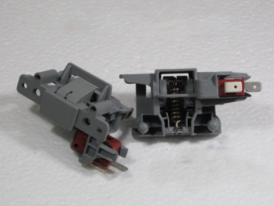 БЛОКИРОВКА ДВЕРИ