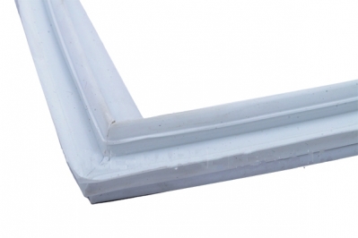 Уплотнительная резина для холодильника Indesit (на холод. камеру) 550x896mm C00115567